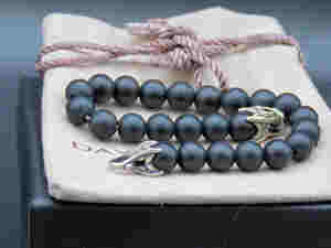 DAVID YURMAN Unisex Sterling Silver 8mm Onyx Spiritual Beads Bracelet 8.5”